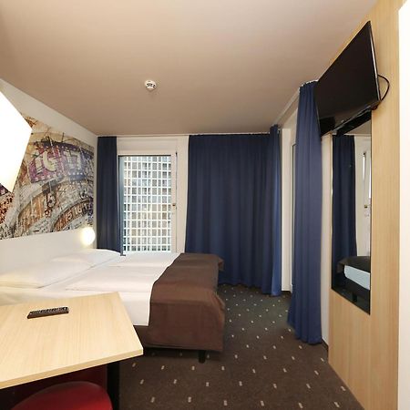 B&B Hotel Berlin-Alexanderplatz Exterior foto