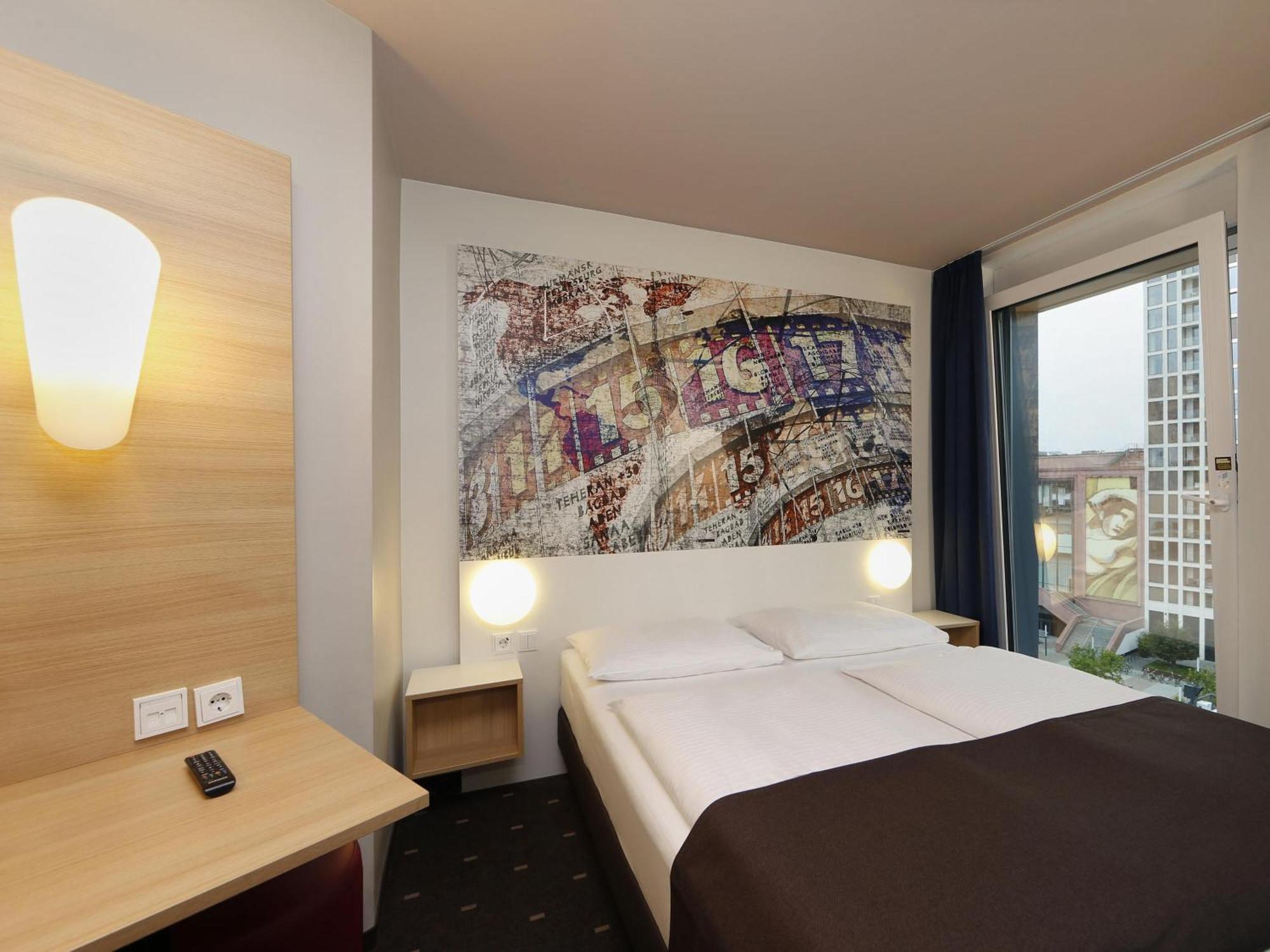 B&B Hotel Berlin-Alexanderplatz Exterior foto